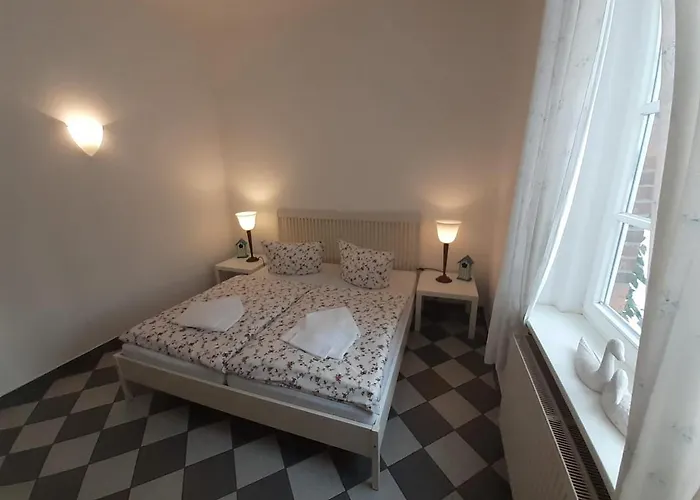 Gutshaus Krimvitz Kleines Doppelzimmer Inkl Fruehstueck Bed & Breakfast *